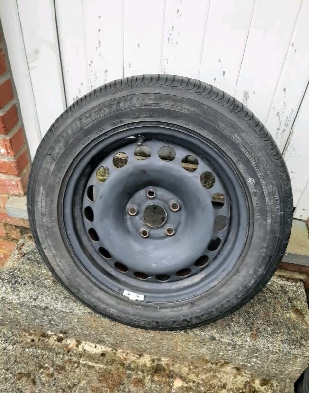 1 jante acier 16 pouces groupe VW (5x112), Autos : Pièces & Accessoires, Enlèvement, Neuf, Seat