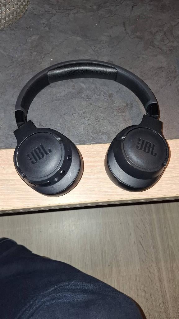 Jbl tune, Audio, Tv en Foto, Hoofdtelefoons, Ophalen, Zo goed als nieuw, Draadloos