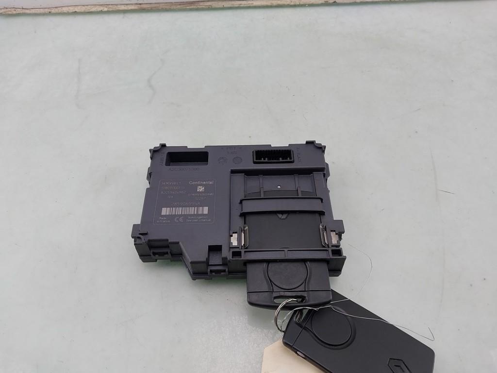 MODULE DE LECTEUR DE CARTES HFM (NEIMAN) Clio IV (5R), Autos : Pièces & Accessoires, Autres pièces automobiles, Renault, Utilisé