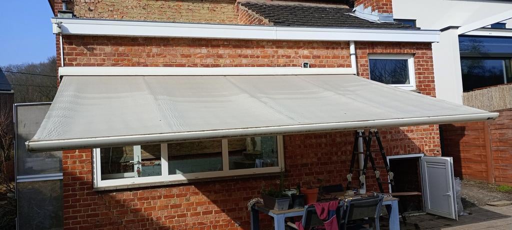 Elektrisch zonnescherm met windsensor, Tuin en Terras, Zonneschermen, Ophalen, Elektrisch