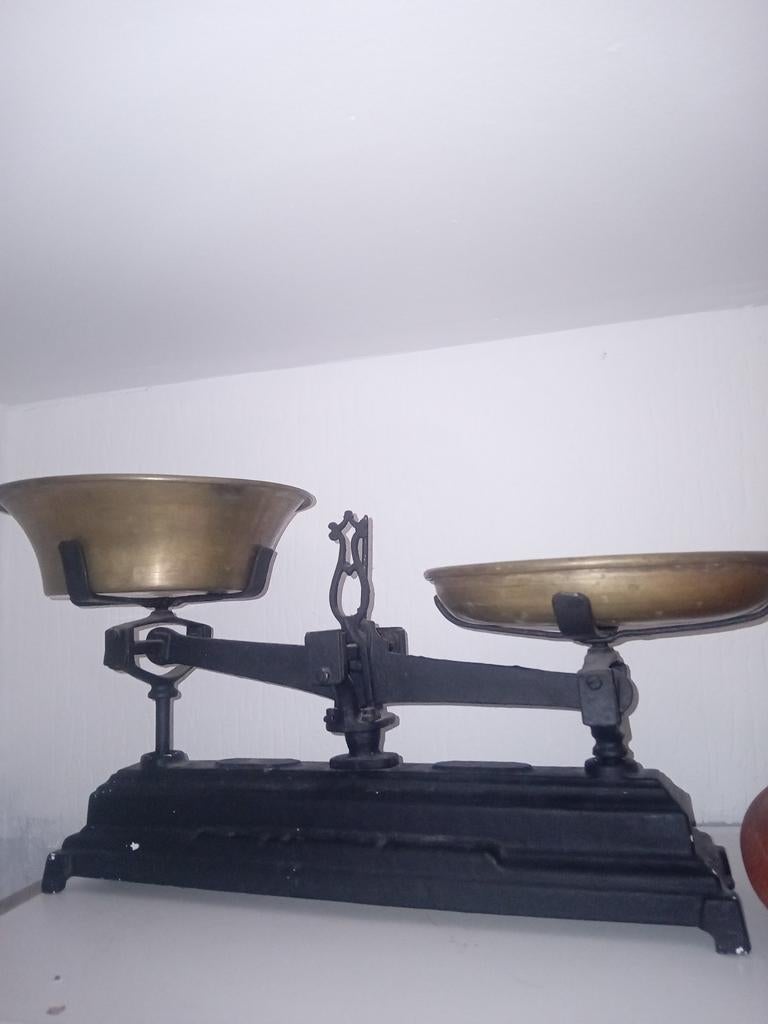 Antieke weegschaal., Antiek en Kunst, Ophalen of Verzenden