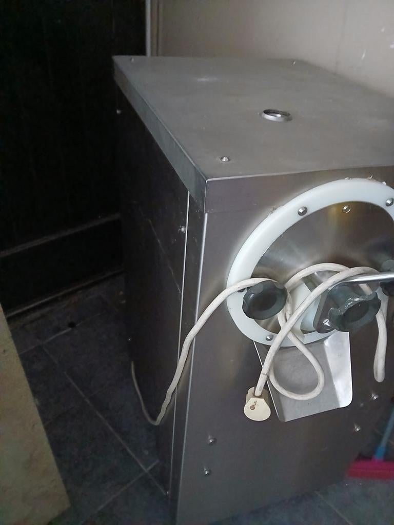 Turbine a glace a venir chercher sur place, Enlèvement