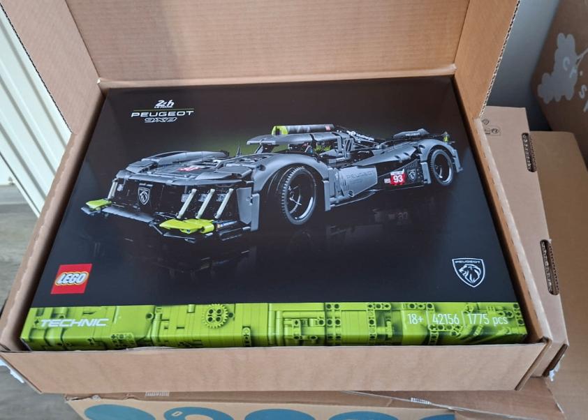 PEUGEOT Le Mans Hybrid Hypercar (42156) - Sealed in box, Ophalen, Lego, Nieuw, Technic