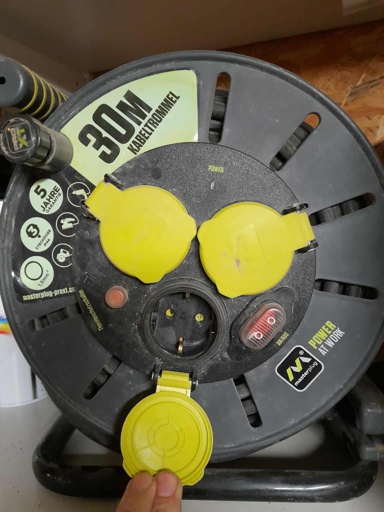 Kabelhaspel, Doe-het-zelf en Bouw, Elektriciteit en Kabels, Ophalen, Gebruikt, Kabel of Snoer