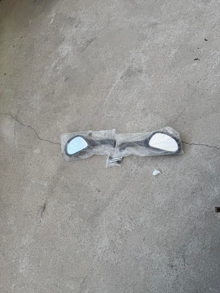 Runner spiegels, Fietsen en Brommers, Scooters | Piaggio, Ophalen of Verzenden, Zo goed als nieuw