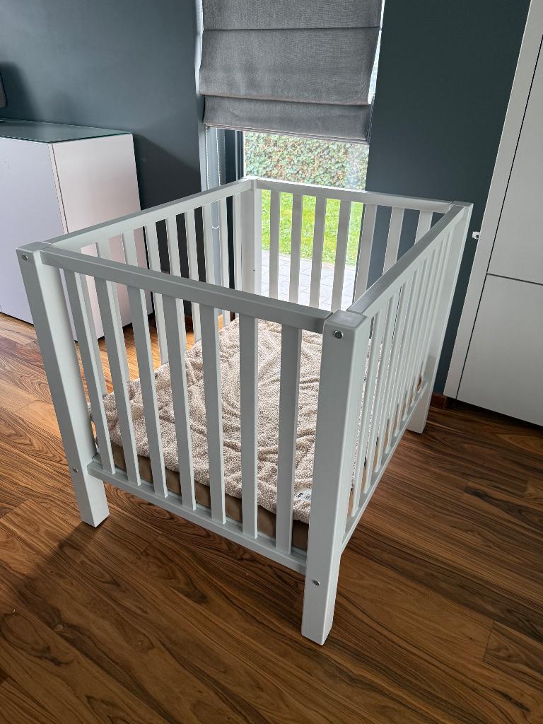 Baby box Quax, Kinderen en Baby's, Babyparken, Ophalen, Gebruikt, Vierkant, Boxkleed