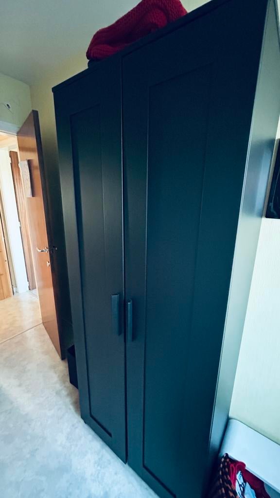 Brimnes kleerkast zwart, Huis en Inrichting, Ophalen, Met deur(en), 50 tot 100 cm, Zo goed als nieuw