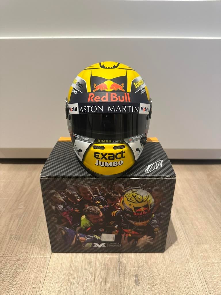 Max Verstappen 1:2 Oostenrijk 2018, Verzamelen, Automerken, Motoren en Formule 1, Ophalen of Verzenden, Zo goed als nieuw, Formule 1