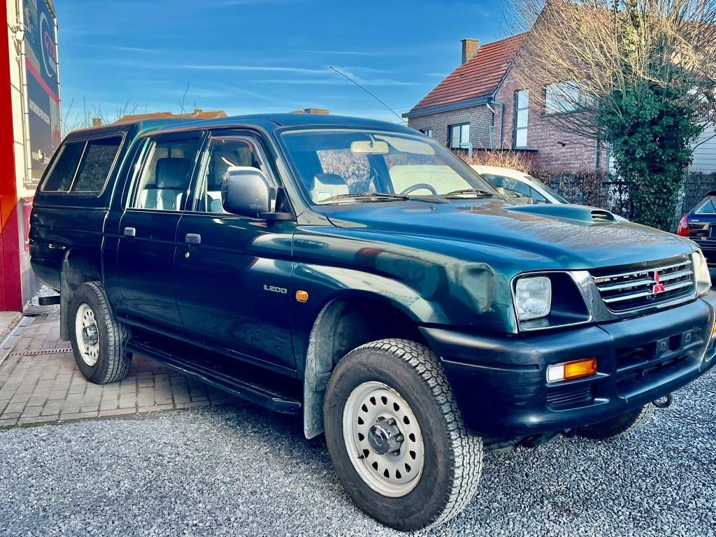 Mitsubishi L200 / 166.000 km / 2.5 diesel, Bedrijf, Diesel, L200, 4x4