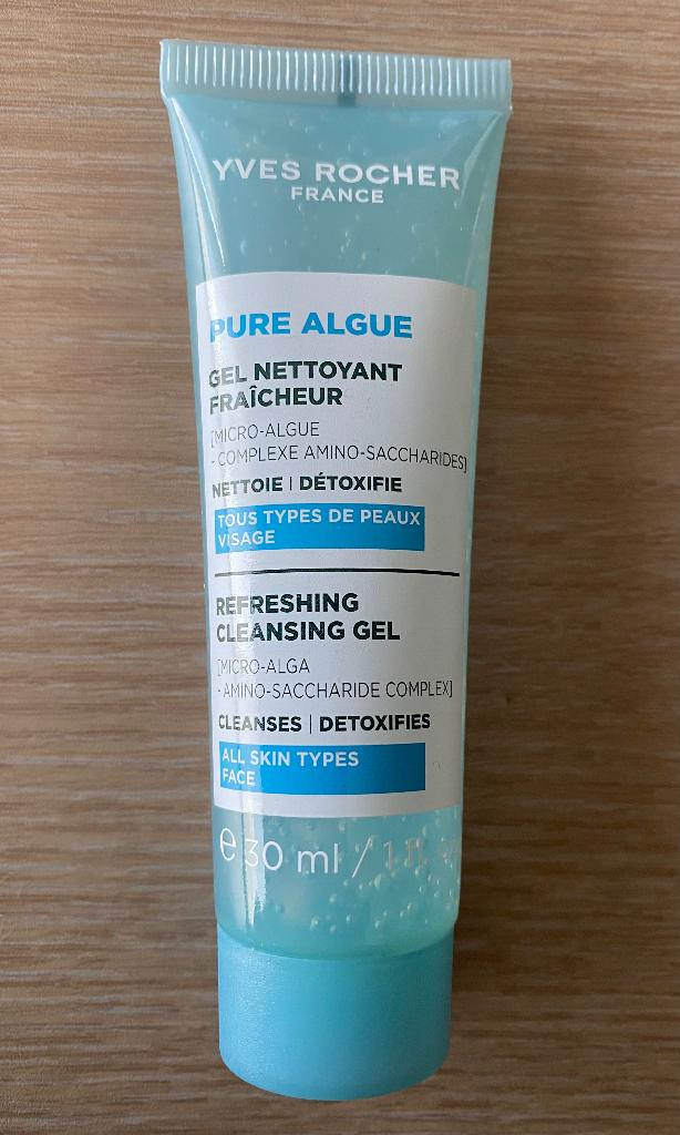 Hydraterende reinigingsgel Pure Algue Yves Rocher 30ml, Verzenden, Nieuw, Gehele gezicht, Reiniging