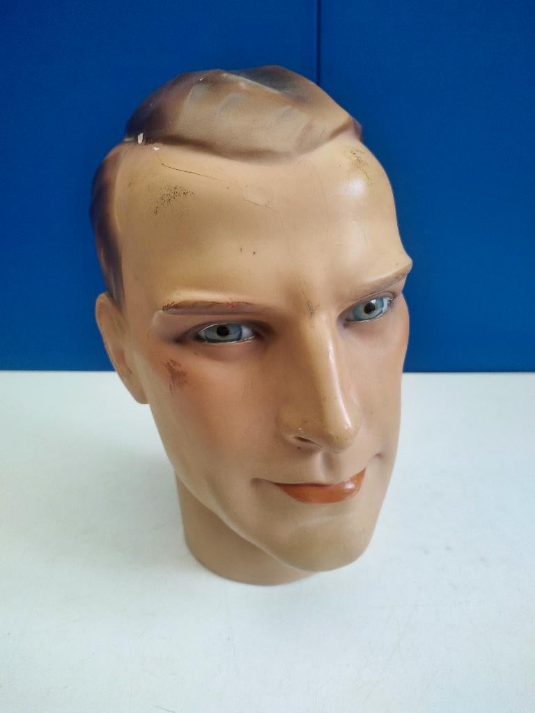 Mannequinkop, Verzenden