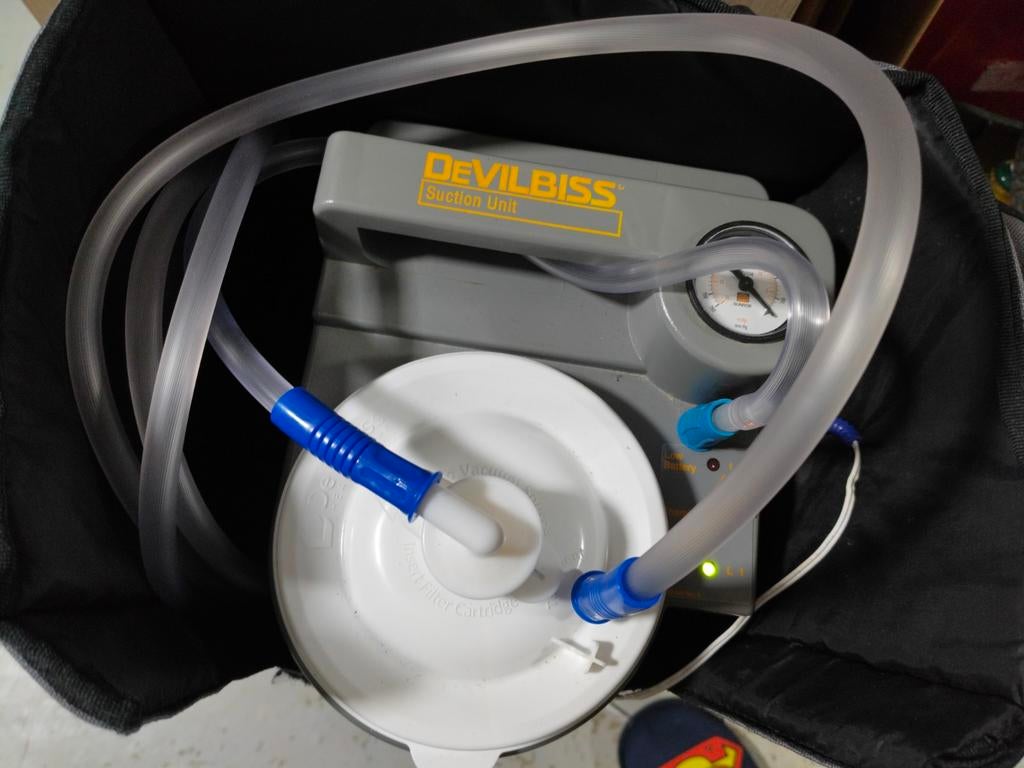 Aspirateur à mucosités DeVILBISS Vacu Aid 7305, Diversen, Verpleegmiddelen, Ophalen of Verzenden