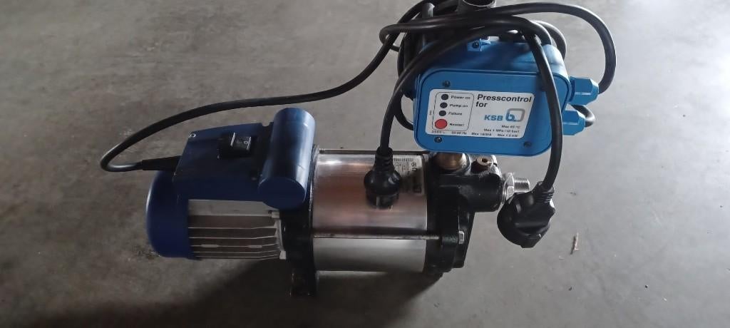 Pompe à eau de pluie KSB, Enlèvement, Utilisé, Pompe d'appoint