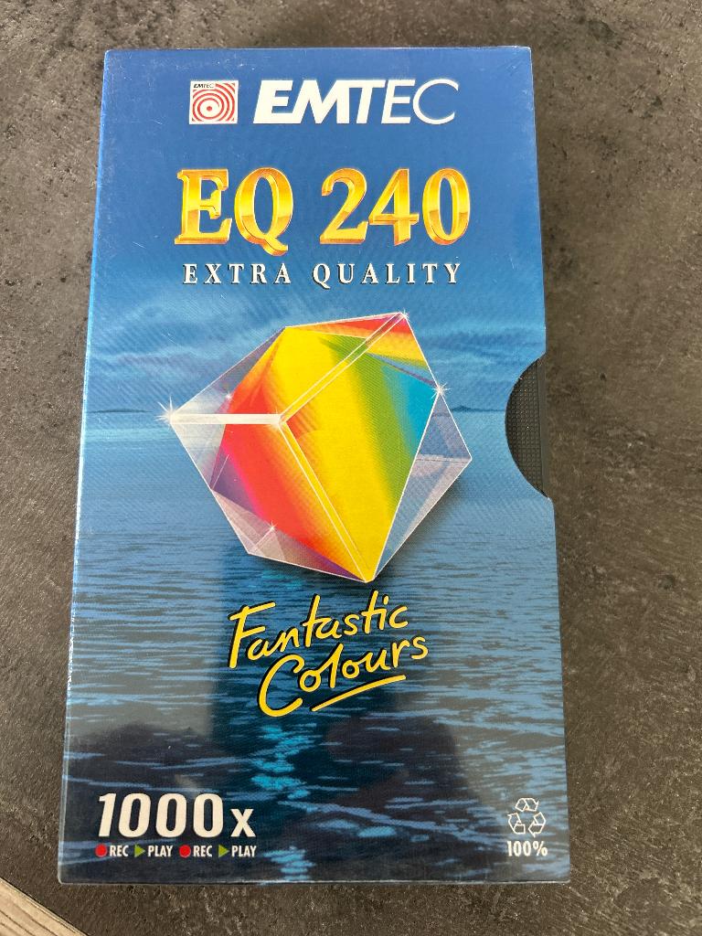 Emtec eq 240 vhs cassette in blisterverpakking, Ophalen of Verzenden, Nieuw in verpakking, Overige genres