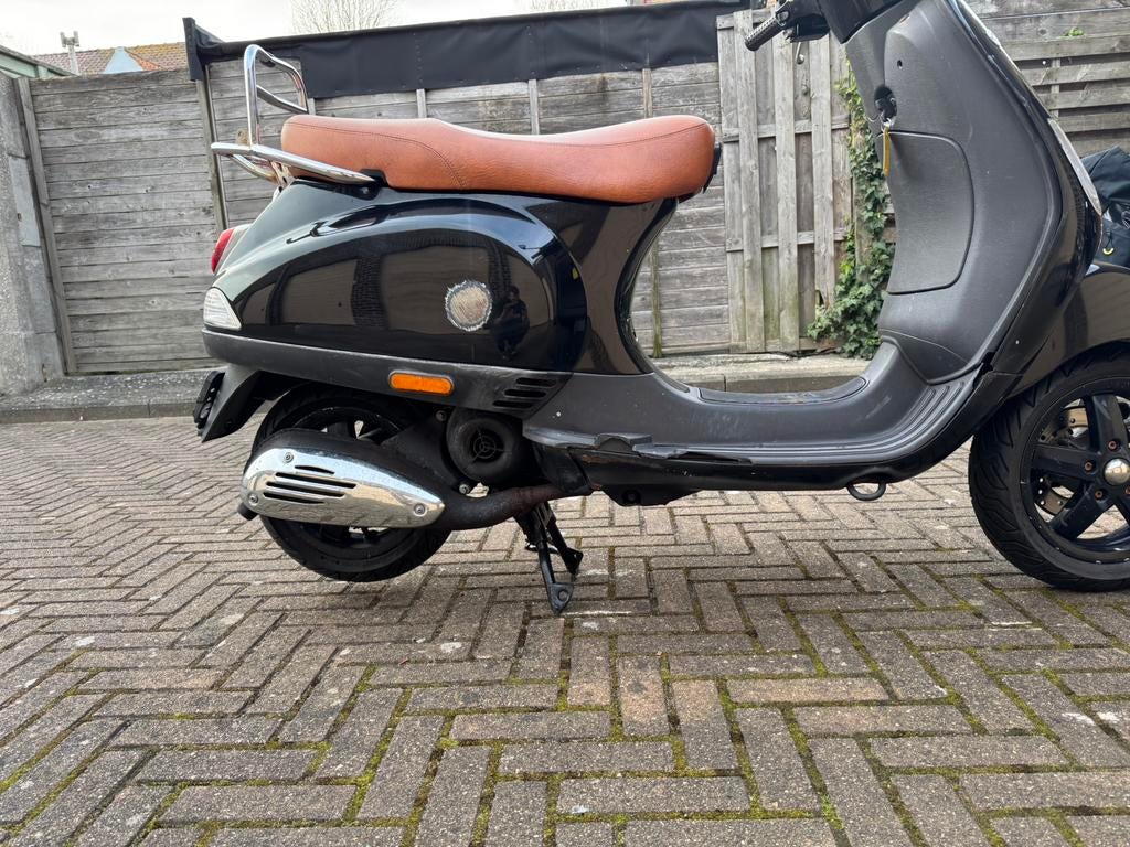 Piaggio vespa Lx50 / 2 takt, Fietsen en Brommers, Brommers | Vespa, Ophalen