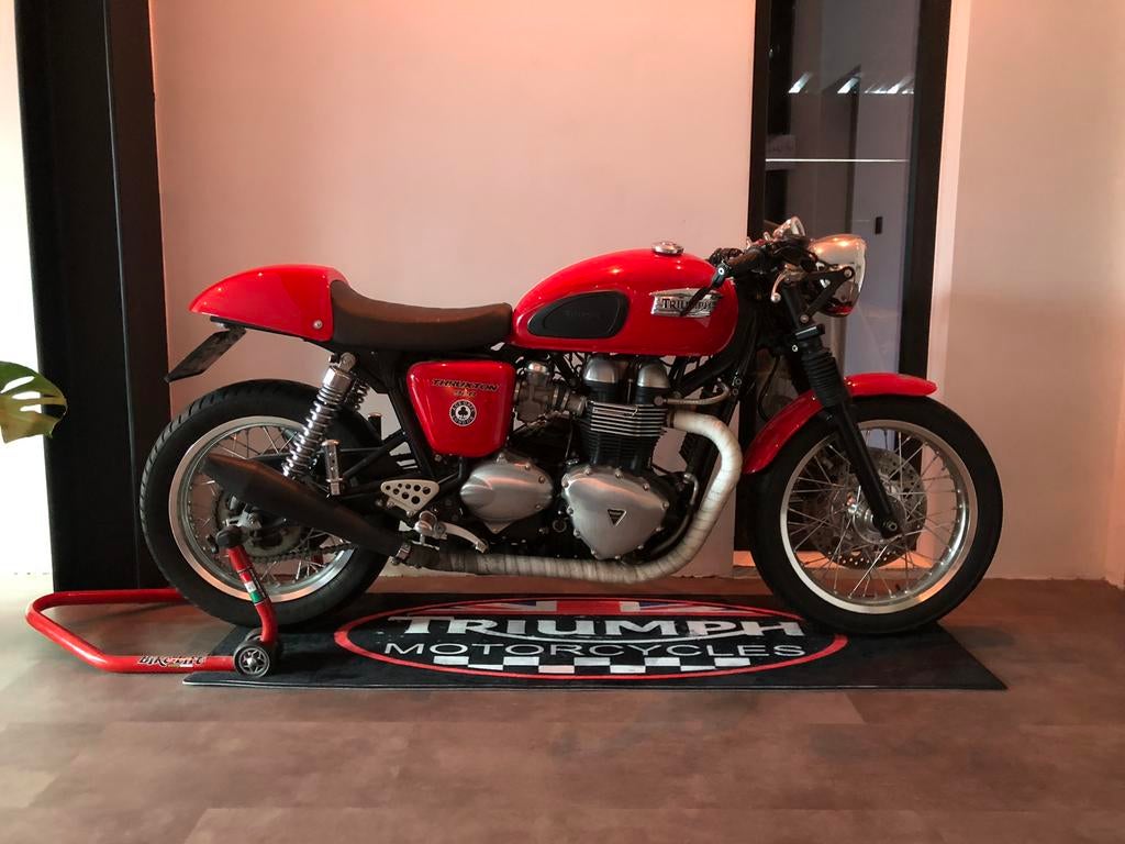 Triumph Thruxton 900 Te Koop, Motoren, Motoren | Triumph, 2 cilinders, 900 cc, Particulier, Meer dan 35 kW