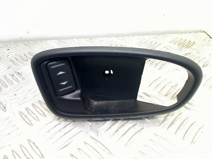 Commutateur vitre électrique d'un Ford Mondeo, Autos : Pièces & Accessoires, Tableau de bord & Interrupteurs, Ford, Utilisé, 3 mois de garantie