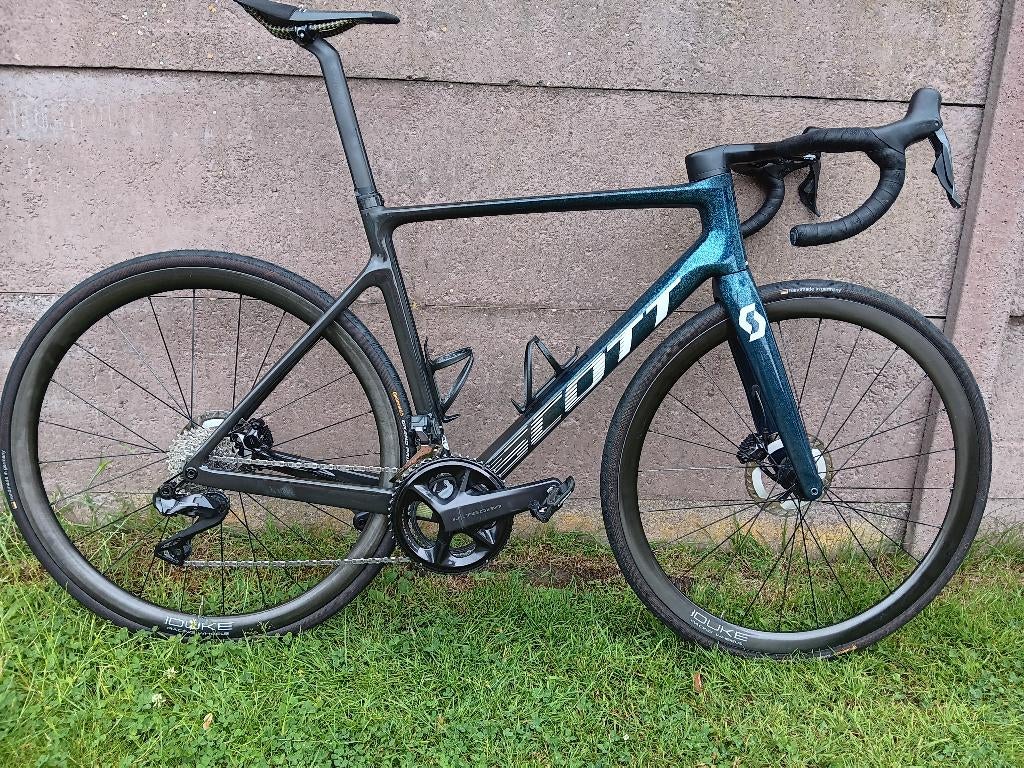 Scott Addict rc pro Large, Fietsen en Brommers, Ophalen, Gebruikt, Carbon