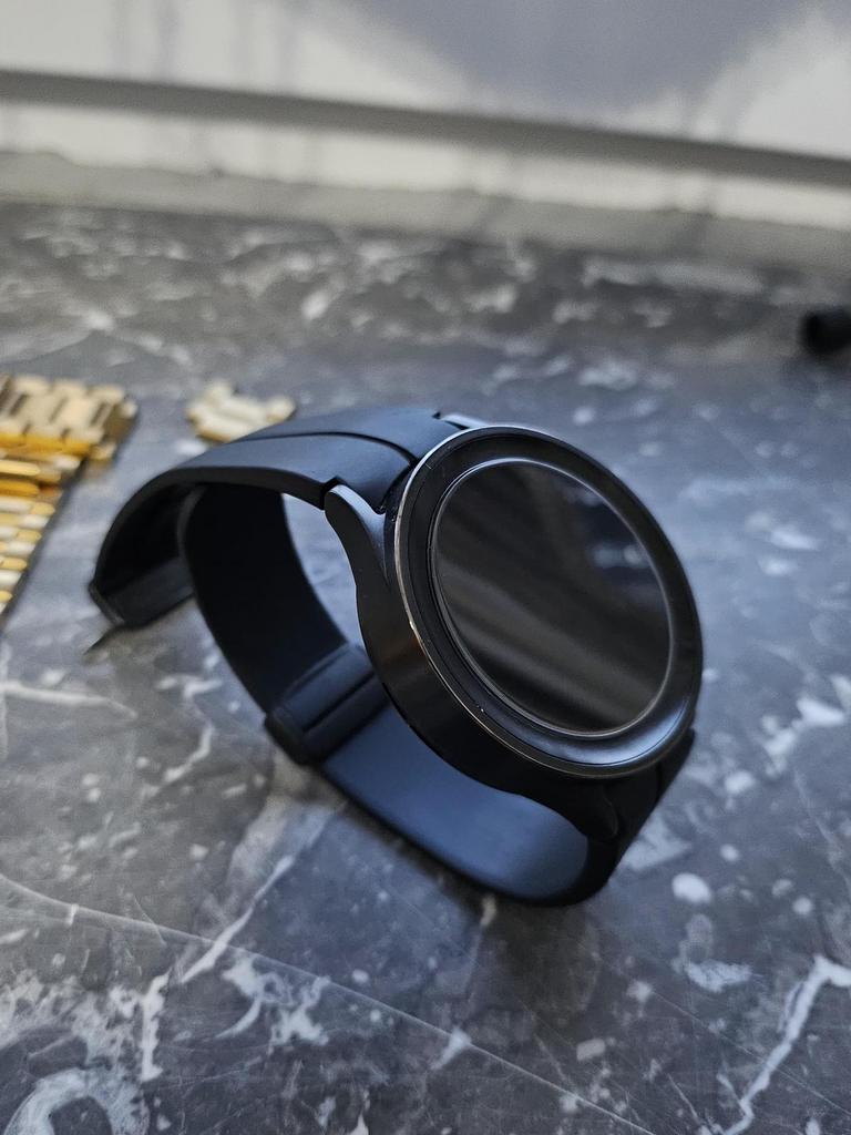 Montre Galaxy 5 Pro, Bijoux, Sacs & Beauté, Montres connectées, Comme neuf, Enlèvement