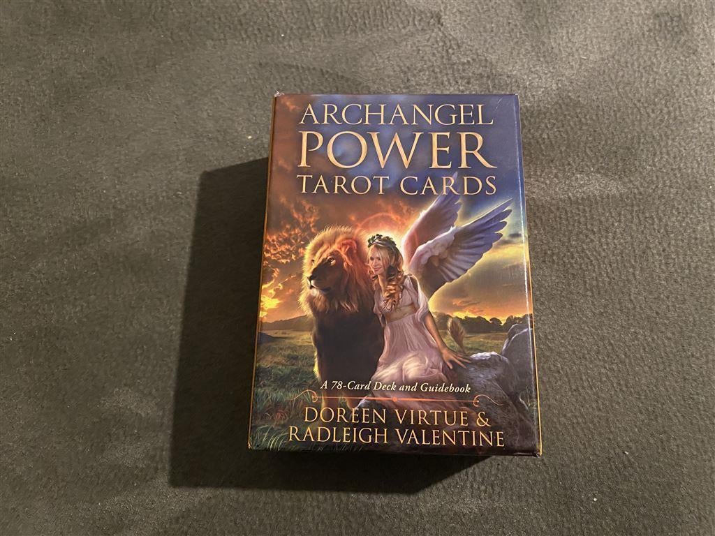 Doreen Virtue Archanger power tarot cards [ 11 ], Envoi, Comme neuf
