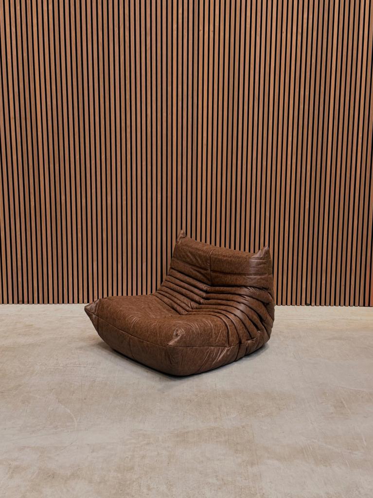 Origineel Ligne Roset togo - Eenzits Mokka vol aniline leder, Antiek en Kunst, Ophalen of Verzenden