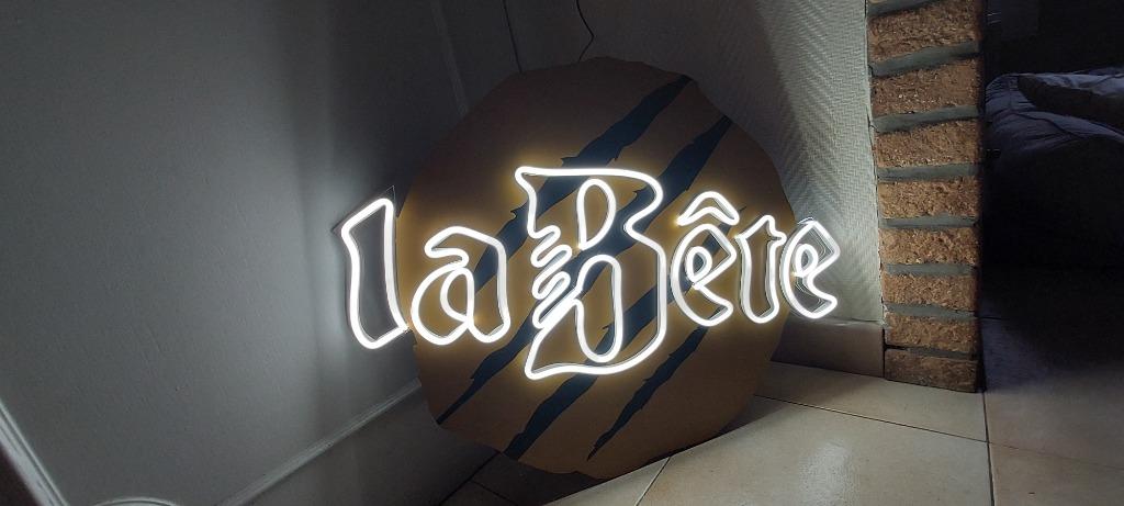 Reclameverlichting bier la Bête, Verzamelen, Ophalen of Verzenden, Nieuw, Lichtbak of (neon) lamp