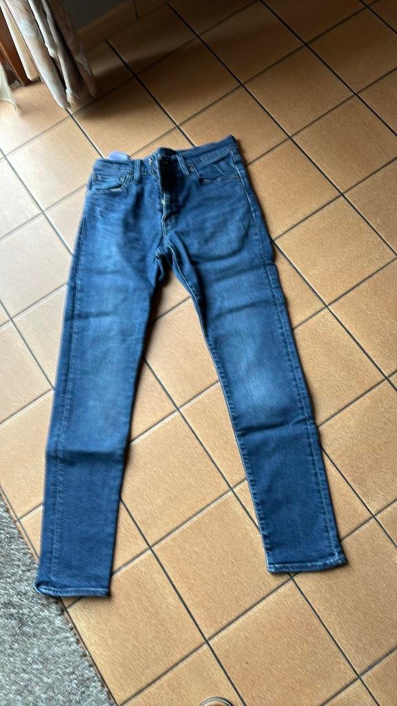 Levi jeans 30/32, Ophalen of Verzenden, Zo goed als nieuw