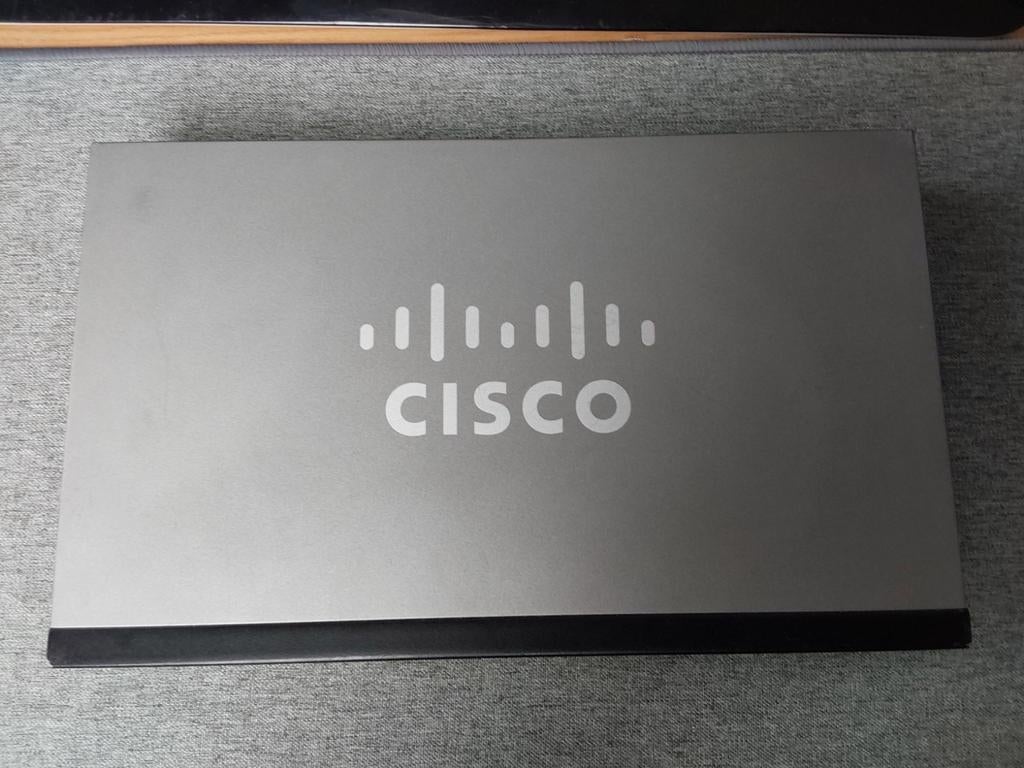 Switch Cisco SF302-08PP – PoE – 8 ports, Enlèvement ou Envoi