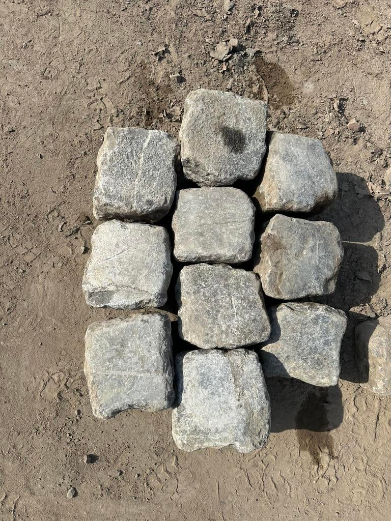 Blauwe Hardsteen Kassei, Ophalen