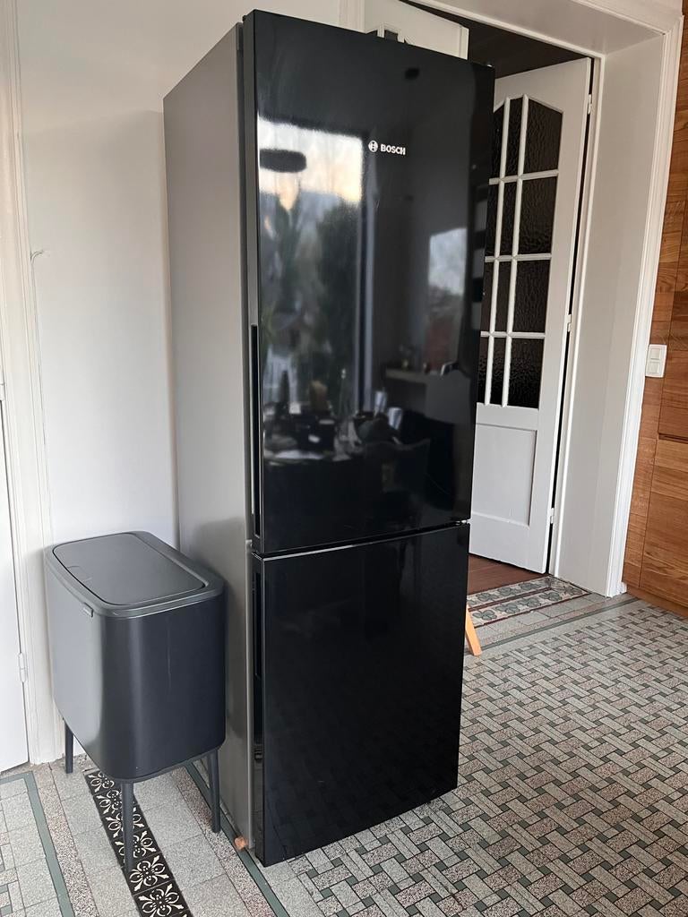 Frigo noir BOSCH, Electroménager, Réfrigérateurs & Frigos, Avec compartiment congélateur, 160 cm ou plus, Enlèvement, Utilisé