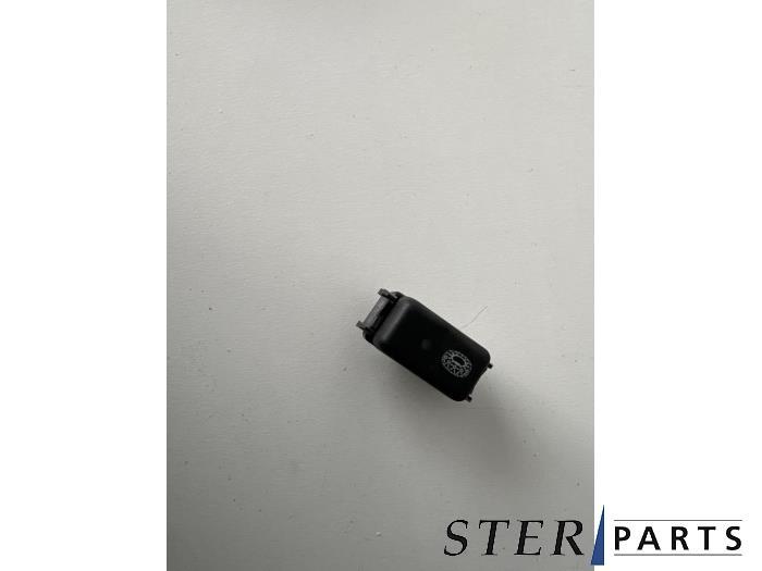 Commutateur ASR d'un Mercedes SL, Autos : Pièces & Accessoires, Électronique & Câbles, Mercedes-Benz, Utilisé, 3 mois de garantie