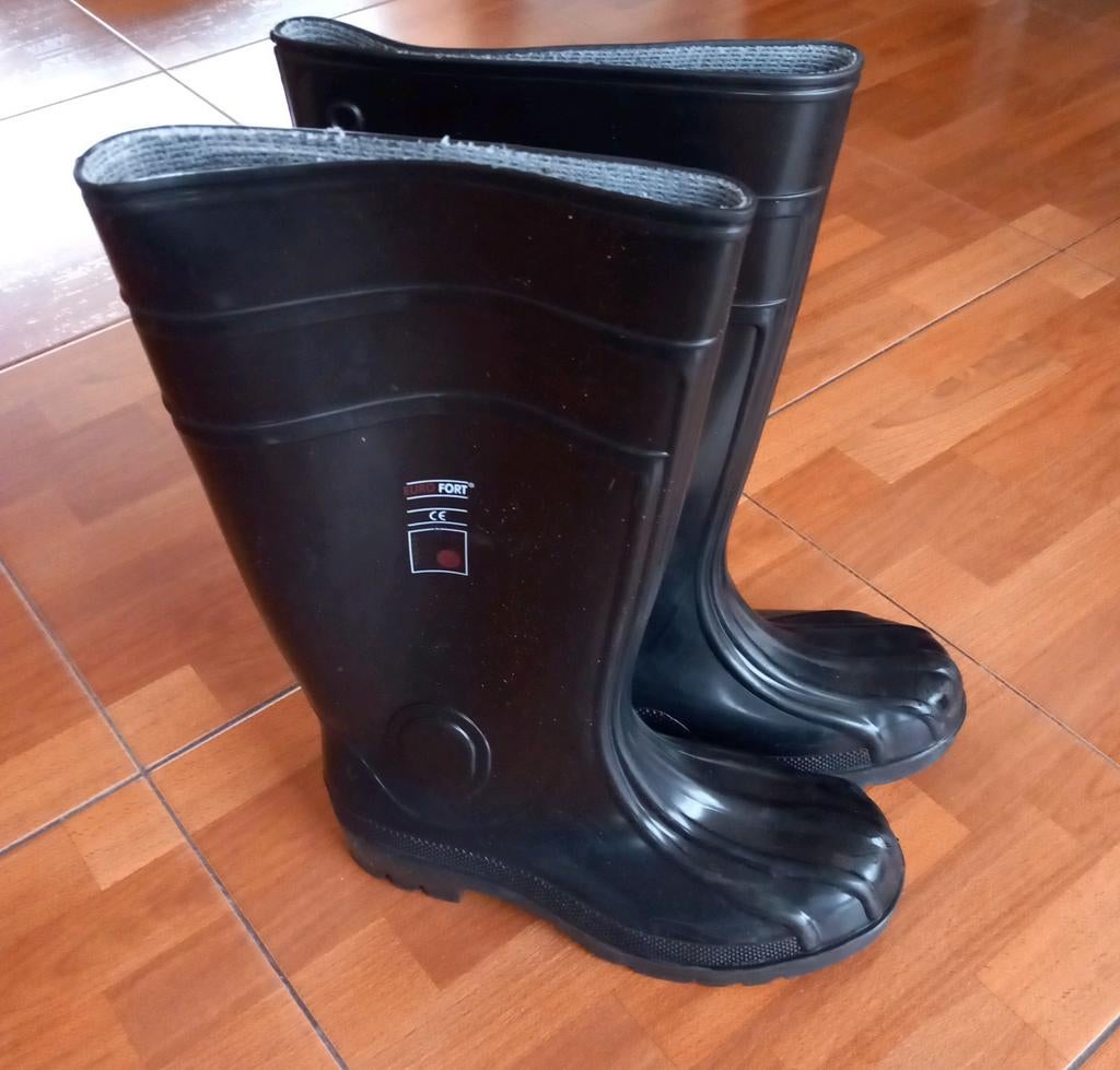 Veiligheidslaarzen mt40 + werkbroek, Zwart, Boots, Nieuw, Ophalen of Verzenden