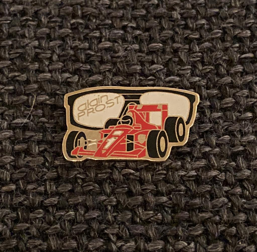 PIN - ALAIN PROST - FORMULE 1 - F1, Envoi, Utilisé, Sport, Insigne ou Pin's
