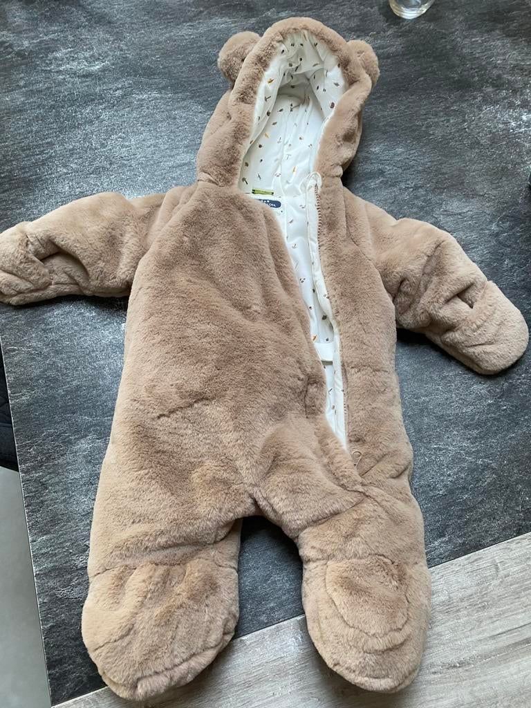 Onesie, Ophalen, Zo goed als nieuw