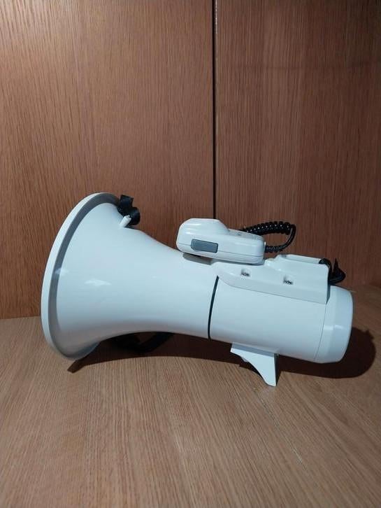 Megafoon Toa, Gebruikt