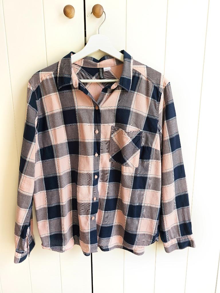 Blouse en flanelle à carreaux rose/gris — cosy & cool (Div., Divided, Taille 38/40 (M), Gris, Enlèvement ou Envoi