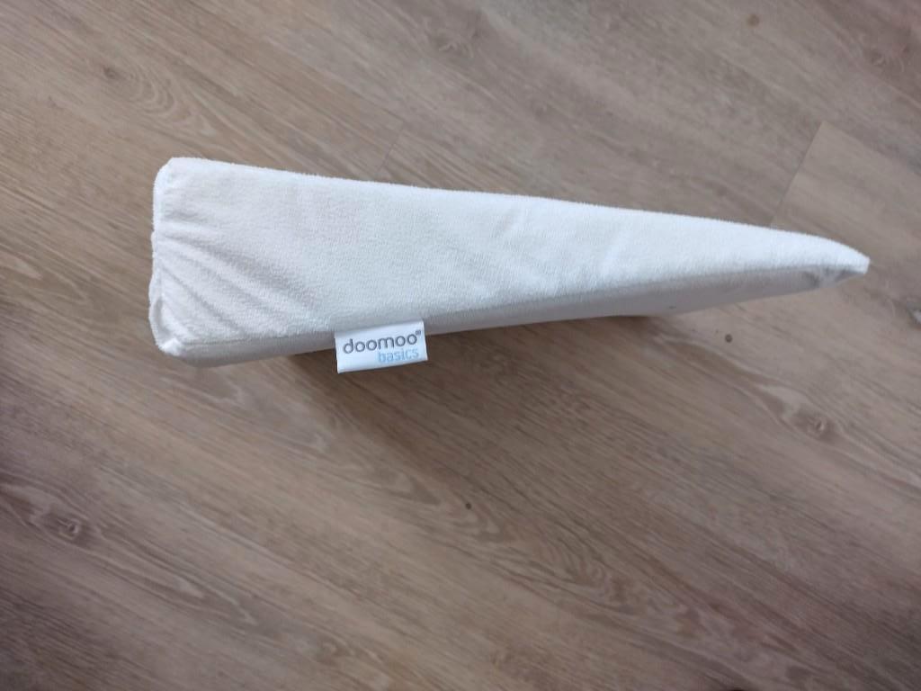 Doomoo Basics hellend kussen, Ophalen, Gebruikt, Jongetje of Meisje, Wit