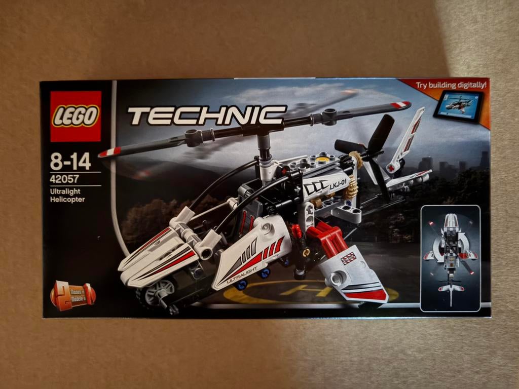 Lego Tecnic 42057 Ultralight helicopter, Ophalen of Verzenden, Zo goed als nieuw, Lego