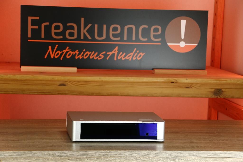 Lindemann Musicbook 15 DSD TRADE.INRUIL XLR*All around thing, Audio, Tv en Foto, Converters, Zo goed als nieuw, Ophalen of Verzenden