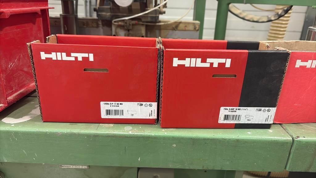 Nagels voor gashamer GX hilti ,excl gaspatronen ., Doe-het-zelf en Bouw, Ophalen