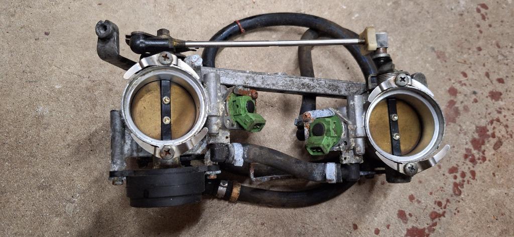 Injectie gasbuizen Ducati ST4S 996, Motos, Envoi, Utilisé