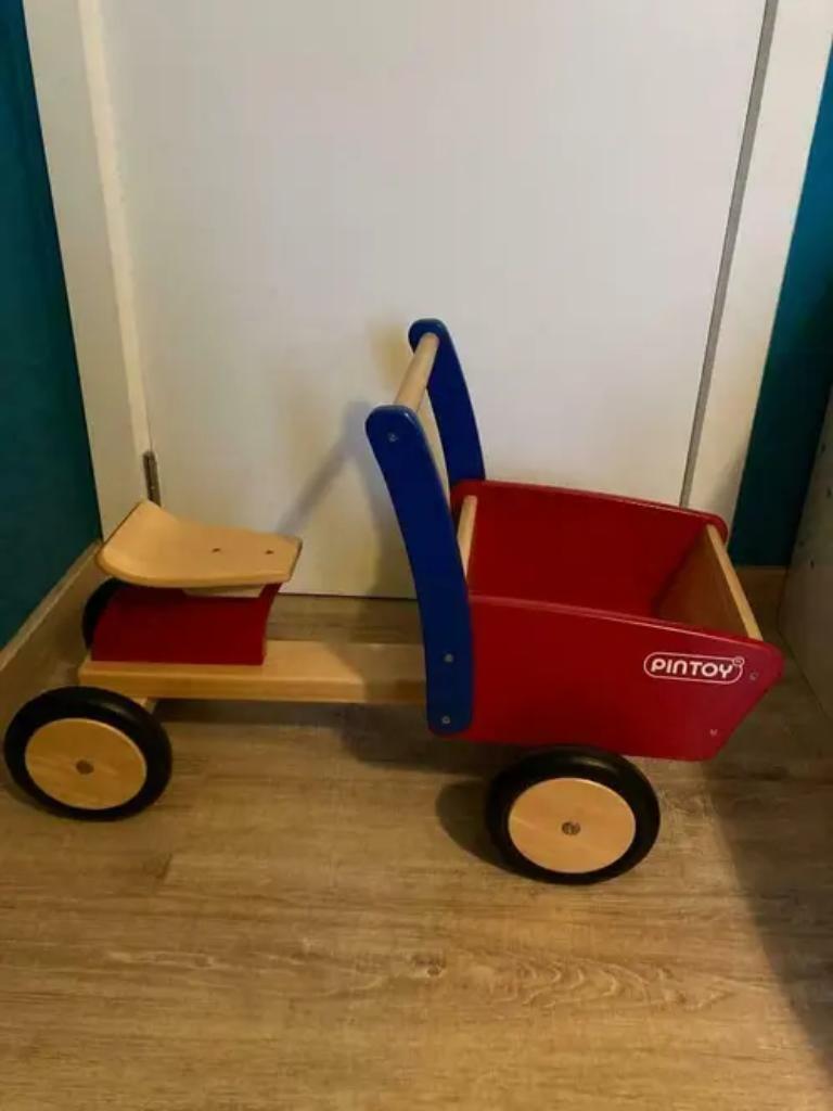 pintoy houten bakfiets, Enfants & Bébés, Jouets | Jouets en bois, Enlèvement, Comme neuf, Jouet à Rouler ou à Bascule