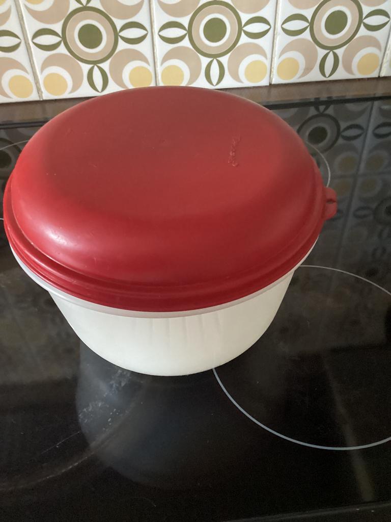 Tupperware, Huis en Inrichting, Ophalen, Gebruikt, Rood, Overige typen