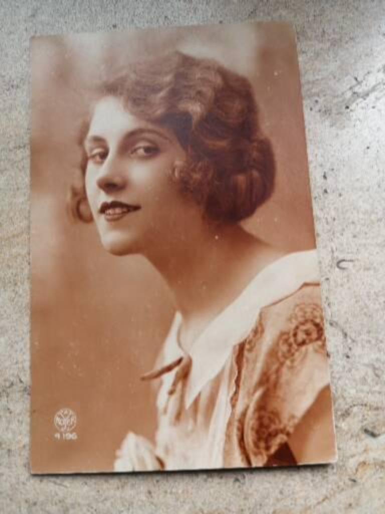 Carte postale ancienne de A Noyer, Collections, Cartes postales | Thème, Enlèvement ou Envoi