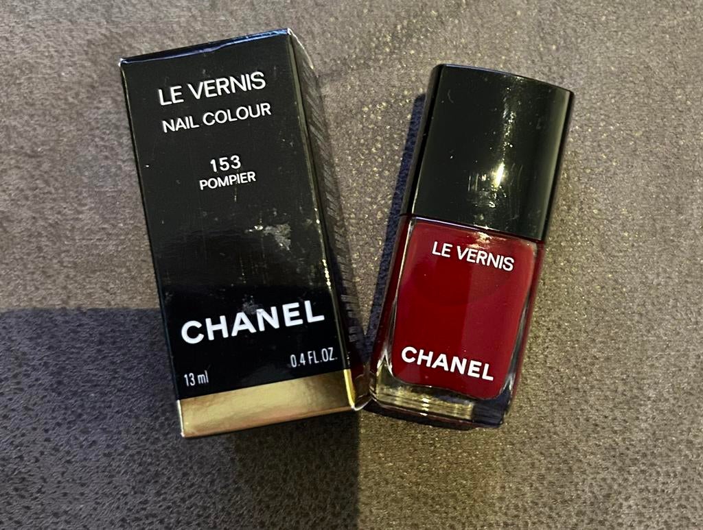 Chanel Le Vernis 153 Pompier — nouveau, Bijoux, Sacs & Beauté, Beauté | Cosmétiques & Maquillage, Neuf, Maquillage, Mains et Ongles