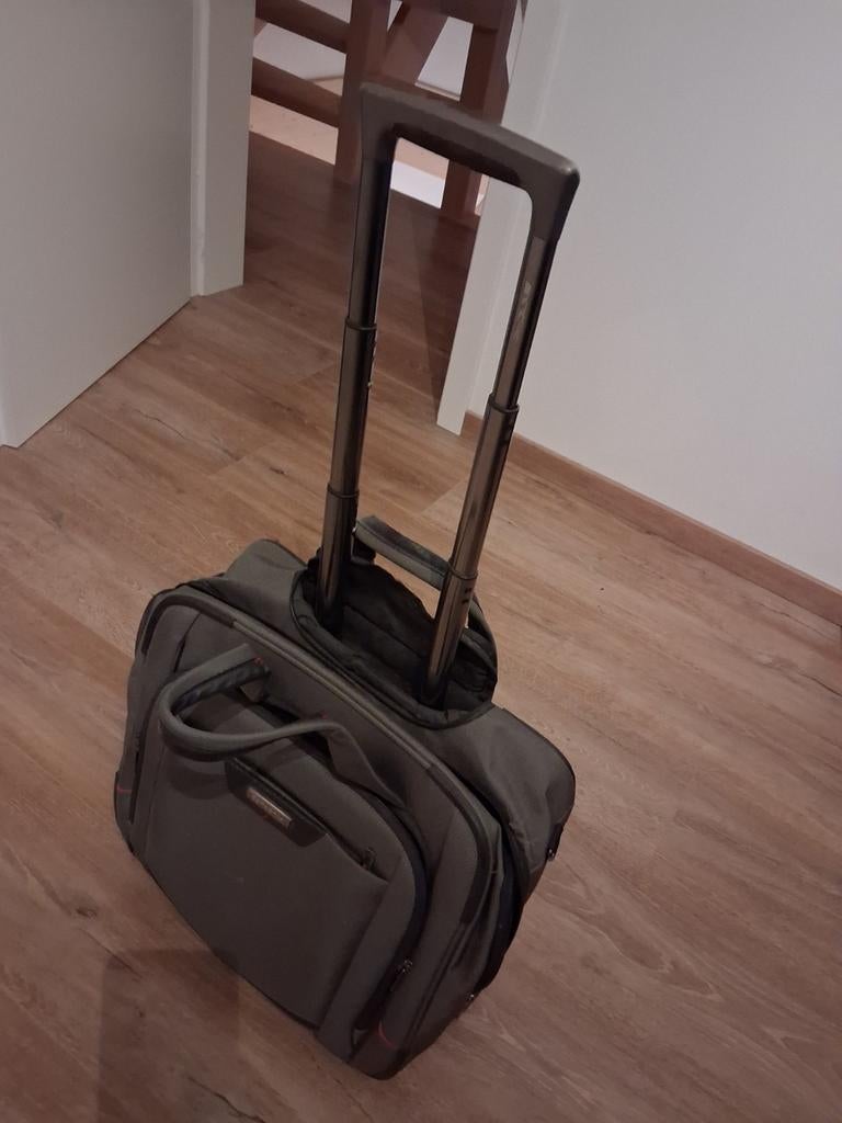 Werktas Samsonite in zeer goede staat!, Enlèvement, Utilisé, Gris, Roulettes