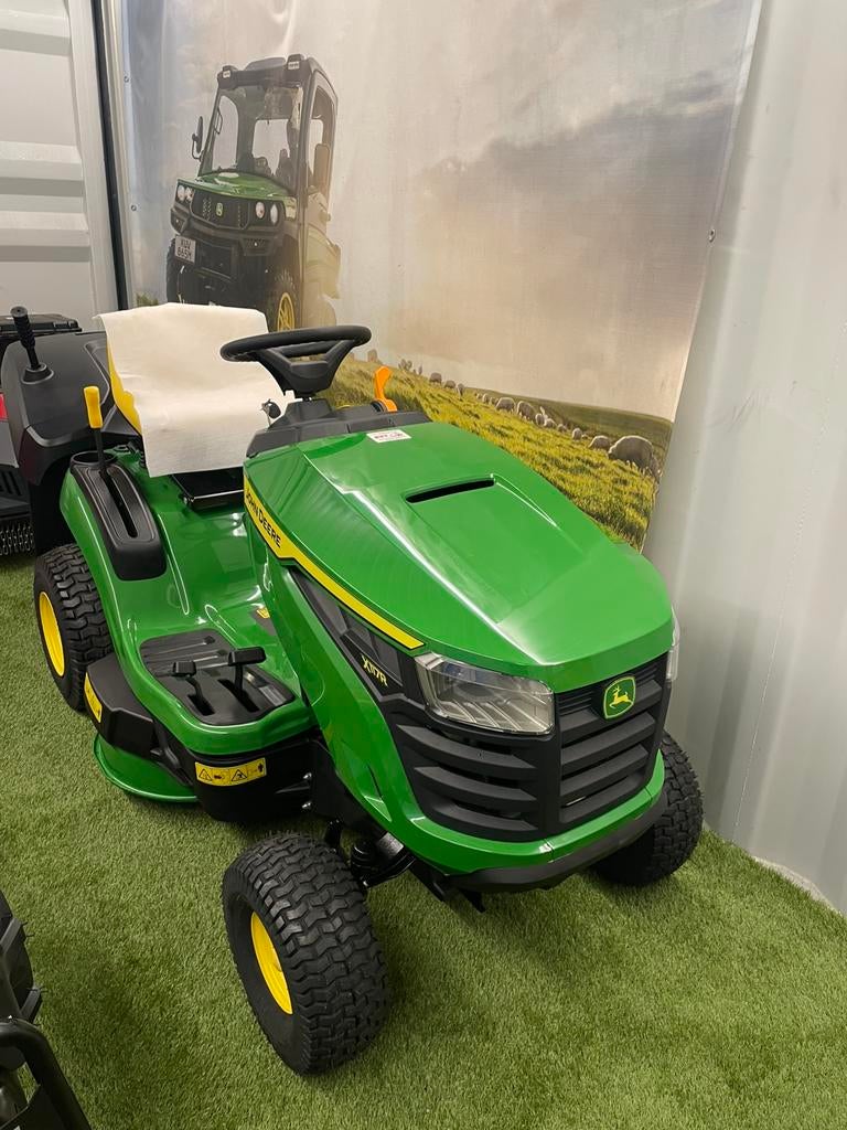 Zitmaaier John Deere X117R (nieuw), Tuin en Terras, Ophalen, Nieuw, Opvangbak, 90 tot 120 cm