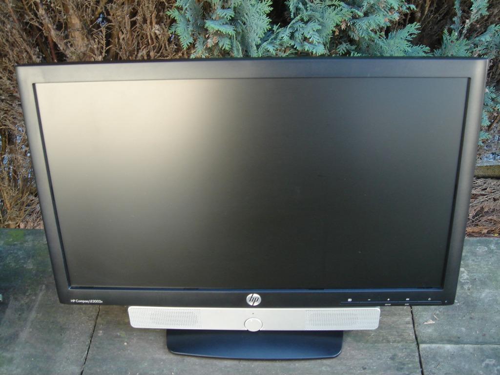 HP LE2002x MONITEUR LCD TFT 20" POUCES AVEC HAUT-PARLEURS, Informatique & Logiciels, Moniteurs, Enlèvement, Comme neuf