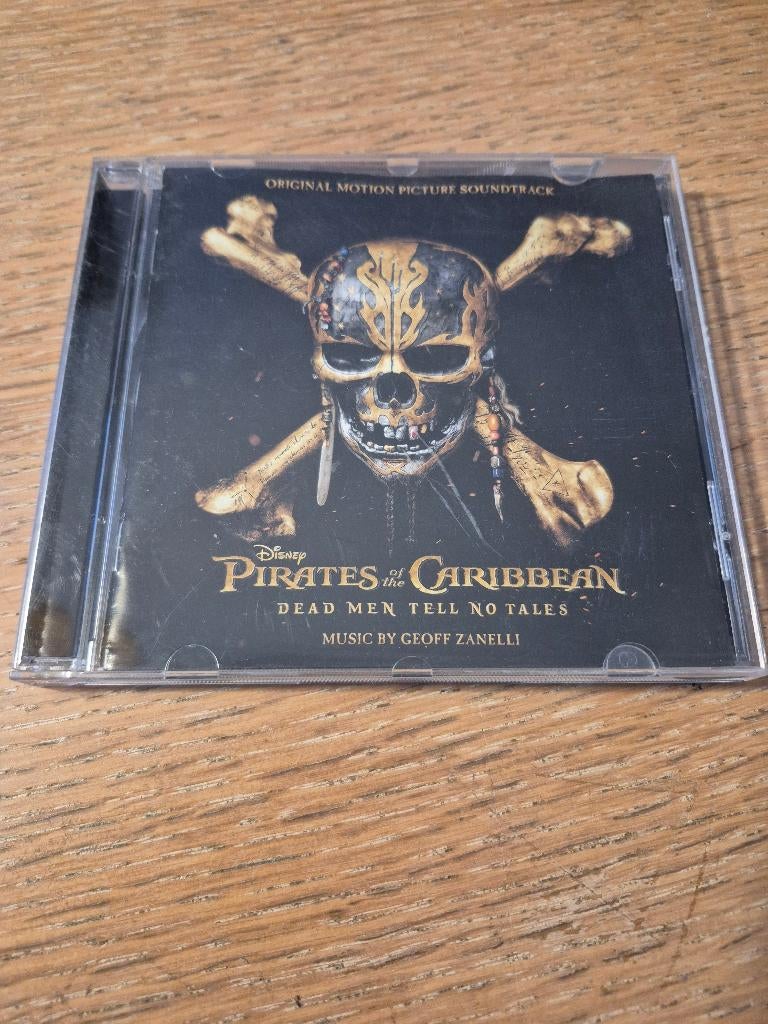 Cd Disney Pirates of Caribbean dead men tell no tales, Verzamelen, Ophalen of Verzenden, Overige figuren, Zo goed als nieuw, Overige typen
