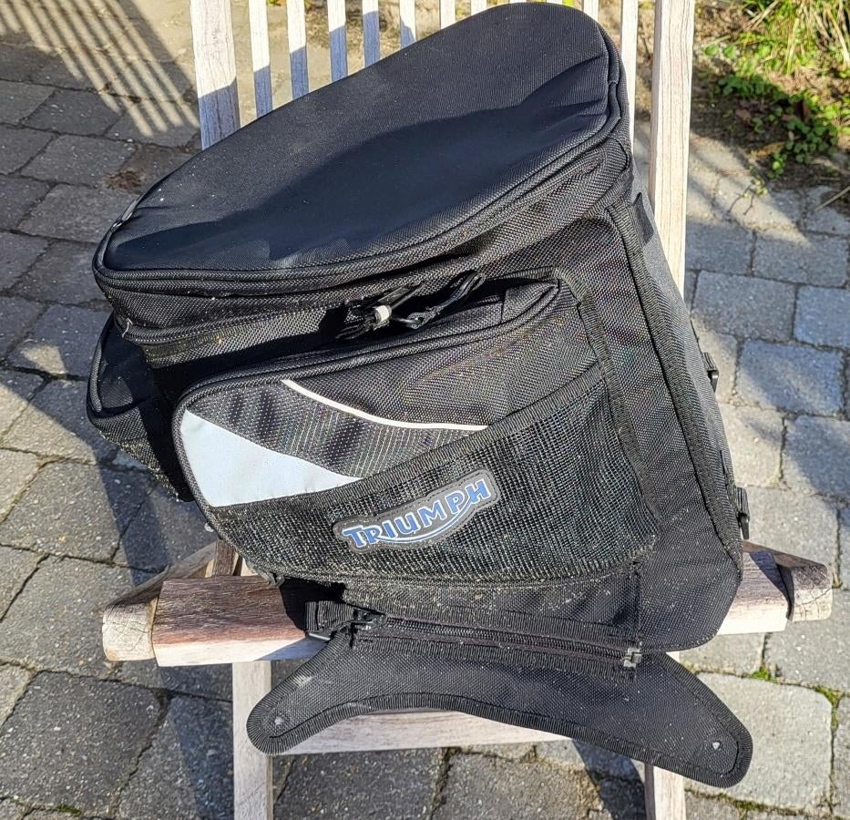 Sacoche reservoir triumph, Motos, Enlèvement